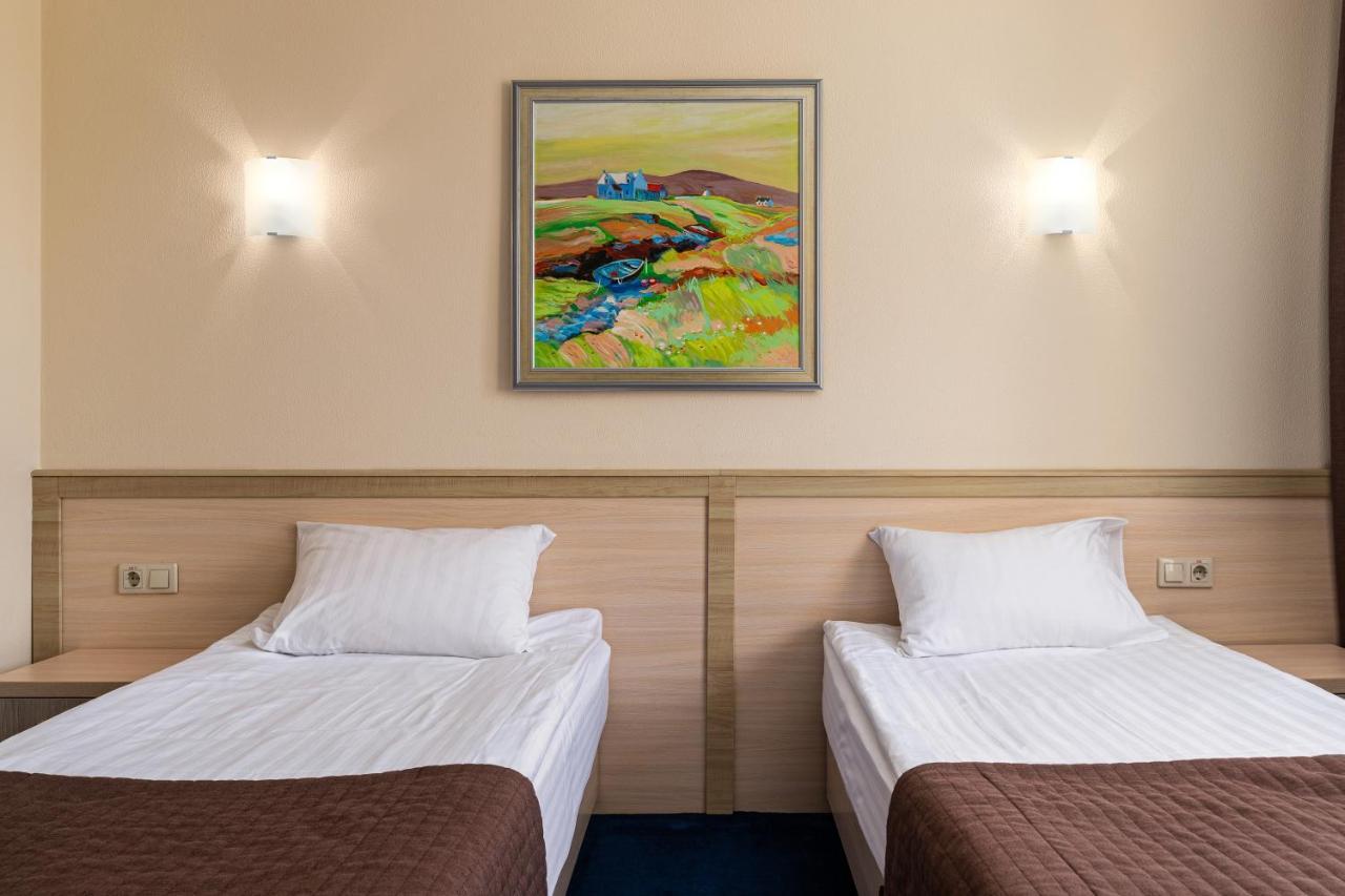 Sonata Hotel & Restaurant "Готель Соната" Lviv Luaran gambar